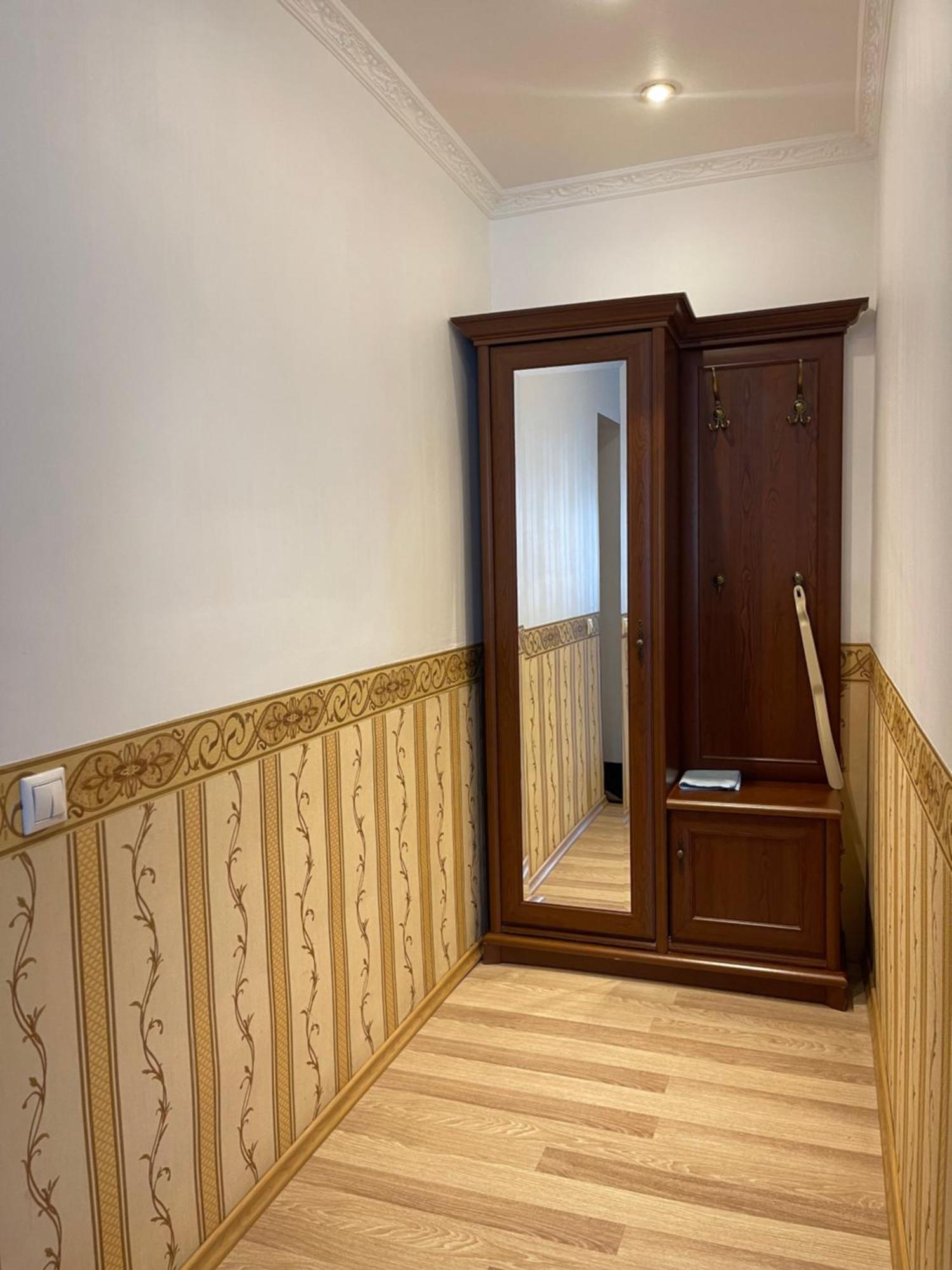 Gusarskiy Hotel And Apartment Kiew Exterior foto
